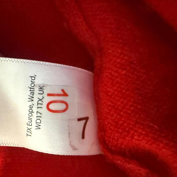 Tahari Women's Size XS Pure Luxe 100% Cashmere Sweater Red Luxury Classic - Picture 8 of 10